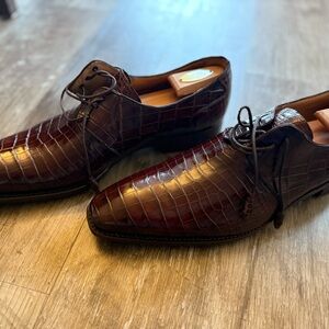 Mezlan Dark Brown Crocodile Pattern Oxfords